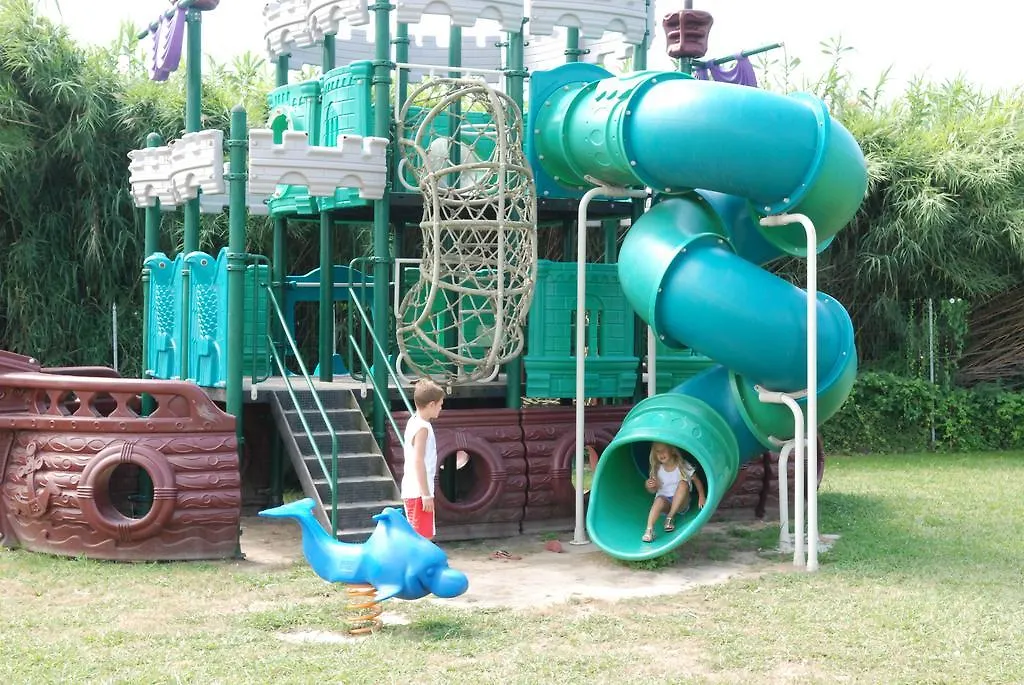 Camping River Ameglia 3*,