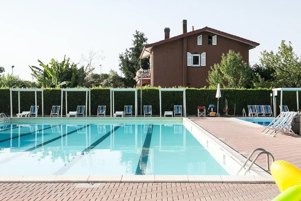 Camping River Ameglia 3*,  Italia