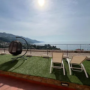 Un Mare Di Fiori Agroturismo